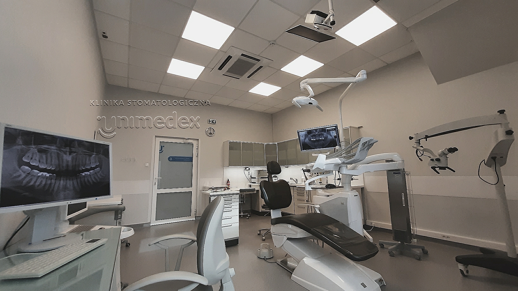 Klinika Stomatologiczna Unimedex - Gabinet nr 6 - drzwi